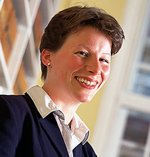 profile-pic Sinead Agnew - Associate